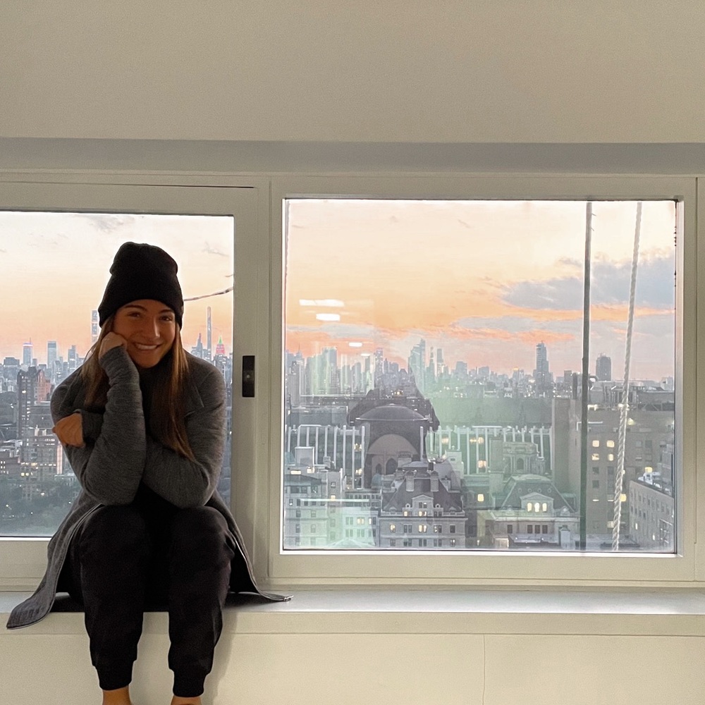 Meet your Posher, Chloe